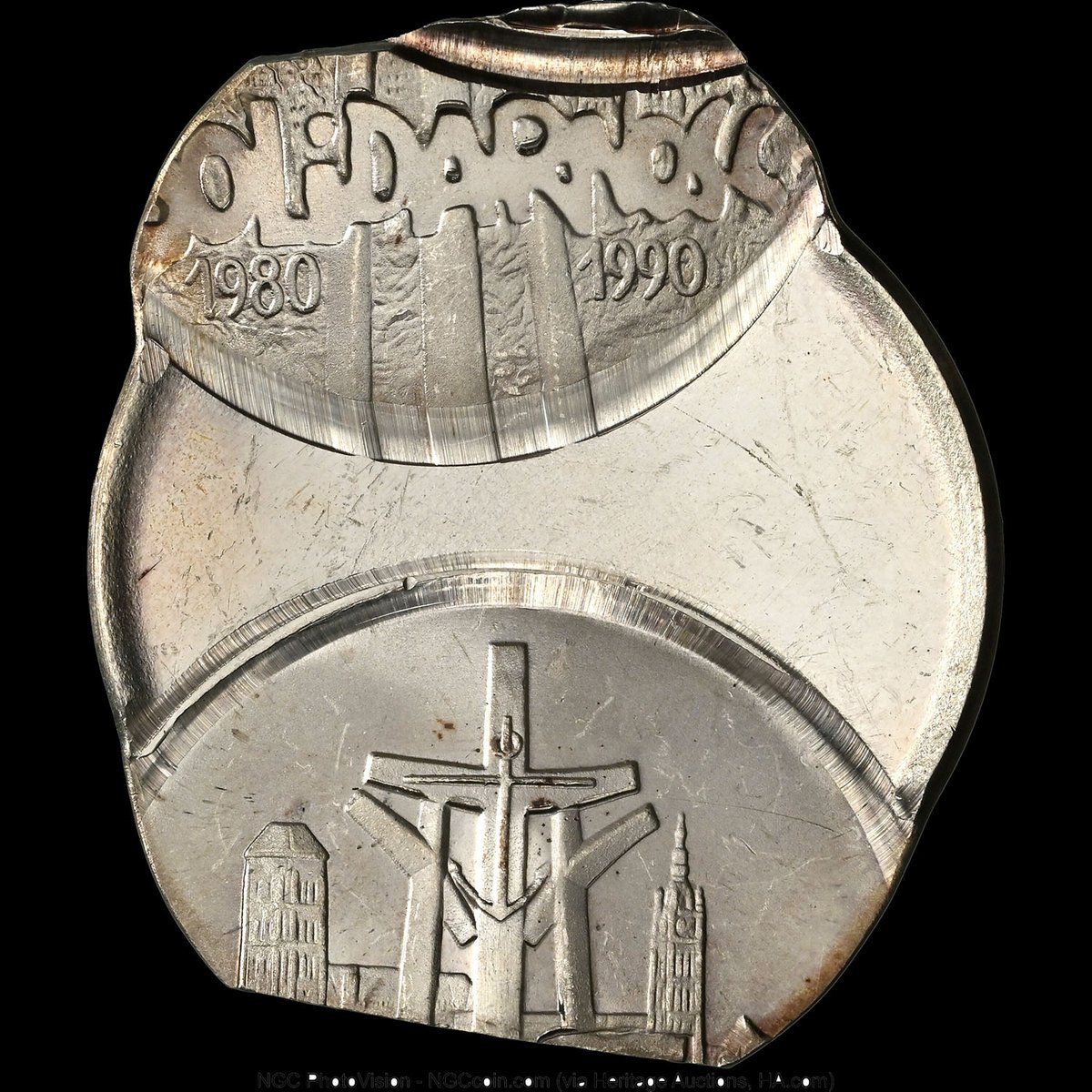 NGCcoin's tweet image. Coin of the Day: For #MintErrorMonday, here’s a Poland 1990 Silver 100,000 Zlotych that was Double Struck, with both strikes off-center. This coin is part of a Heritage Auctions sale this month: tinyurl.com/2xn7c9cn #coins #errorcoins #rarecoins #worldcoins #poland #zlotych