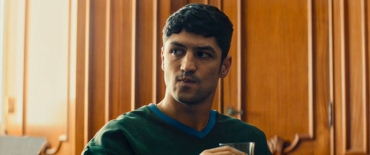 screenscaps's tweet image. gabriel leone em o agente secreto (2025)