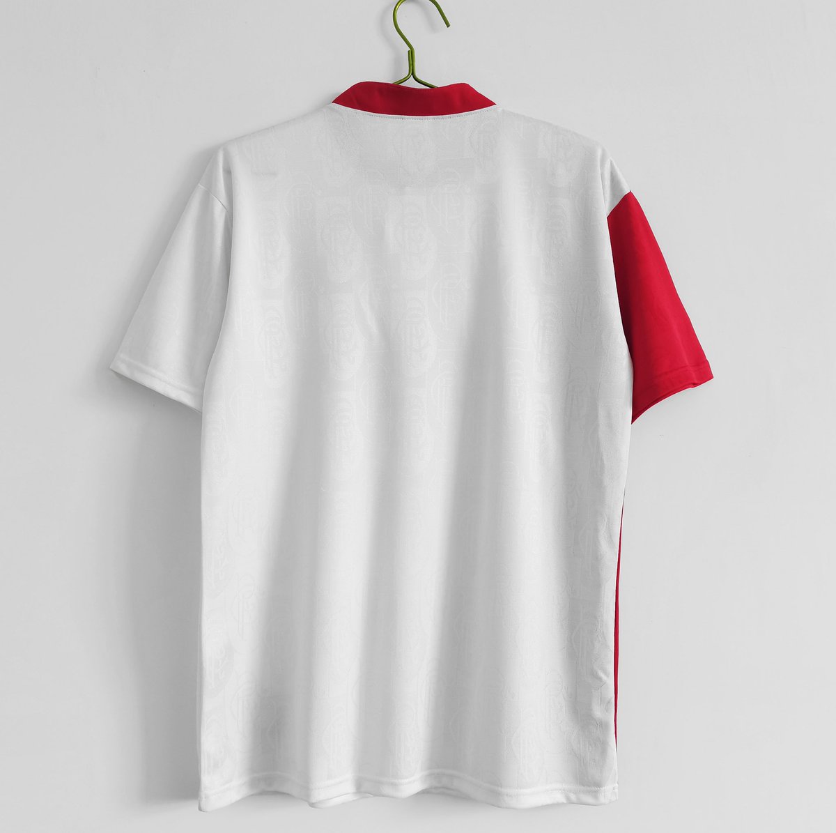 FutHoops's tweet image. 🔵 Rangers 1996/1997 🔵

💲 20€ con envío incluido 

✉️ Pedidos por MD