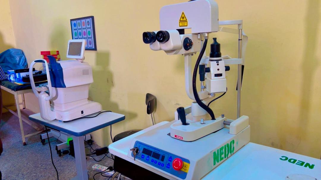 MusaIdrisUmar1's tweet photo. NEDC: strengthens eye care in North-East!

The North-East Development Commission (NEDC) has inspected newly installed ophthalmology equipment at Maiduguri Eye Hospital, Borno State and launched a two-week training programme. https://t.co/ZFIG21qfSg
