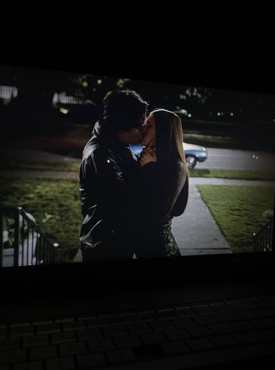 ؘ (@delenathinkers) on Twitter photo 