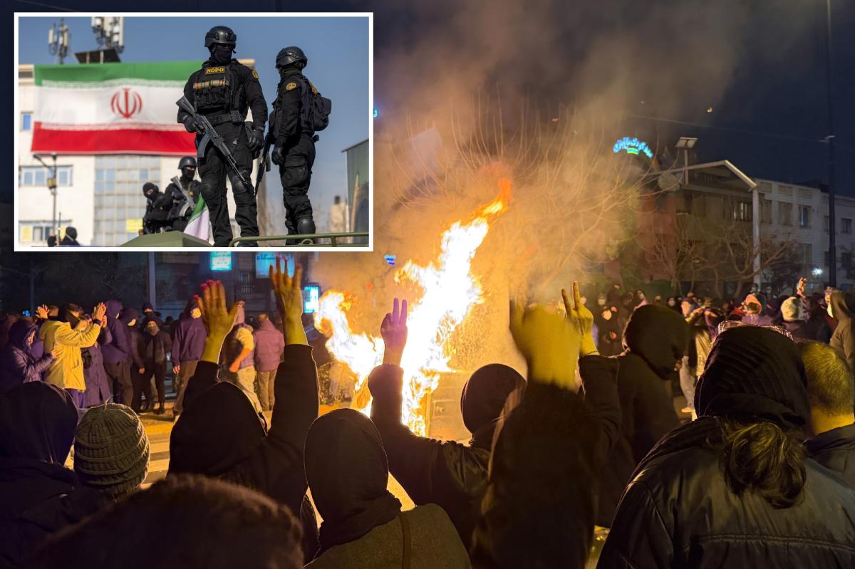 nypost's tweet image. Iranian protesters, including teen, sexually assaulted by security forces, human rights group says trib.al/nPpkXio