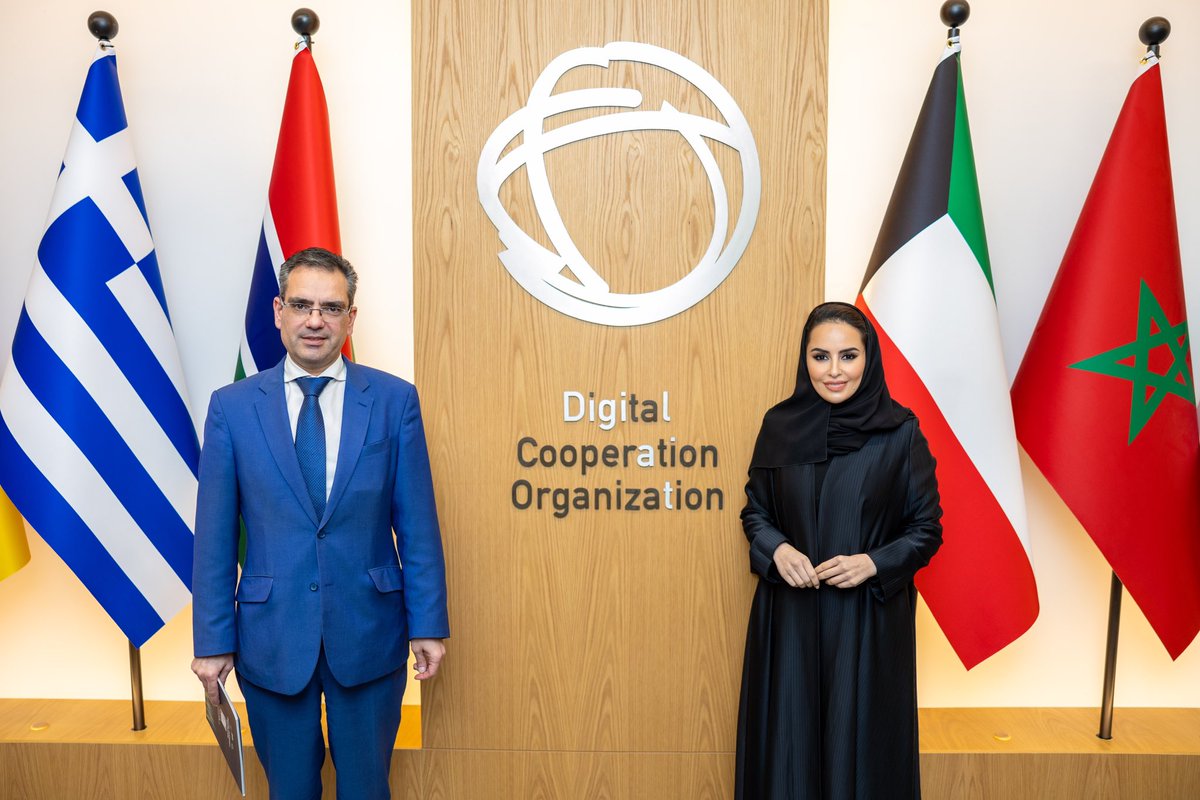 Dalyahya's tweet photo. With 93%+ internet adoption and 81%+ of enterprises using digital tech, Malta is building beyond connectivity. 

Productive meeting with H.E. Roberto Pace, Ambassador of #Malta to Saudi Arabia, at the DCO HQ in Riyadh. 

We discussed Malta Diġitali 2022–2027 and how DCO can support this ambition through knowledge exchange and shared initiatives. 

Looking ahead to deeper cooperation toward #DigitalProsperity4All.