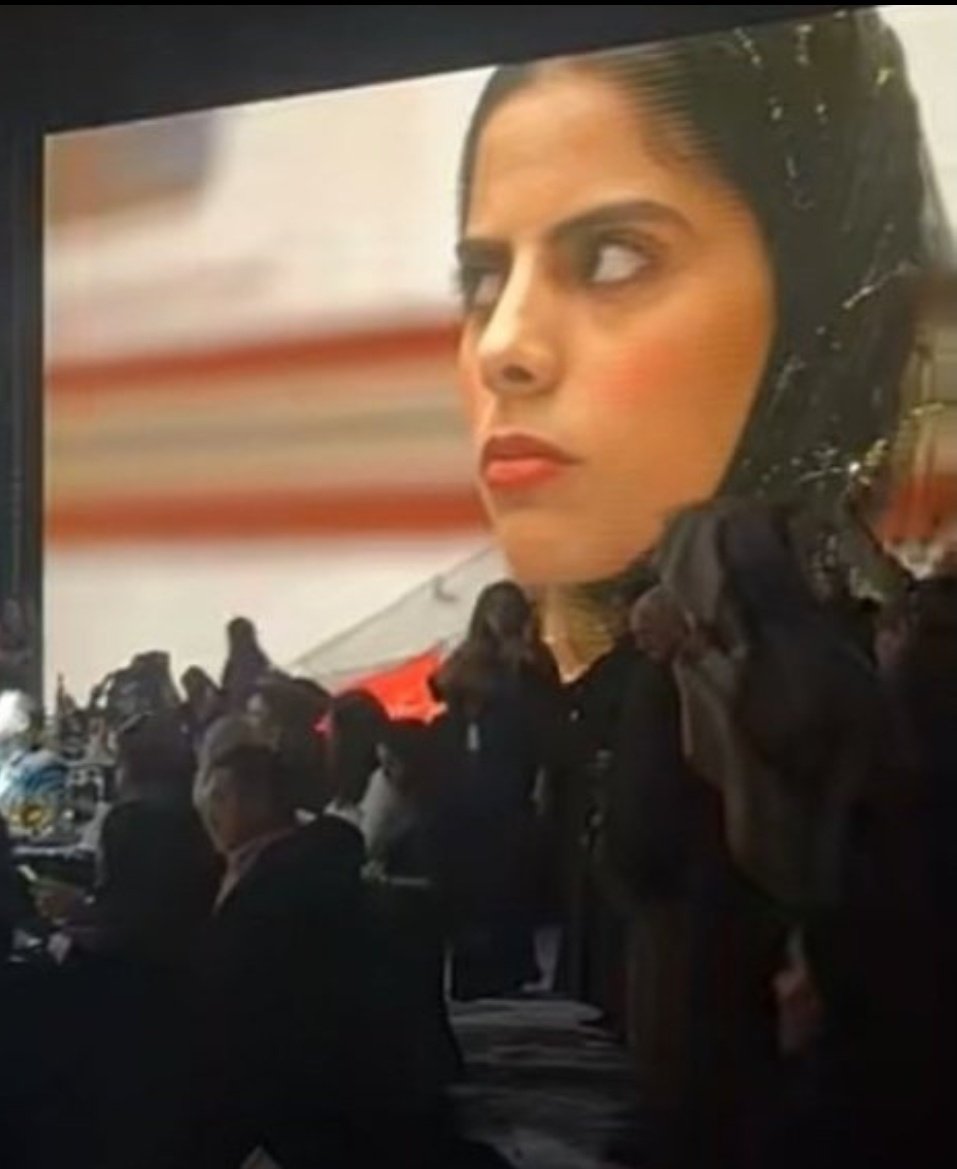 roro_xy2's tweet image. حرمونا منهم😢