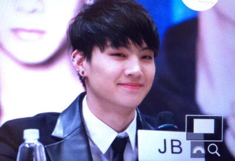 whodeff's tweet image. 그땐 진짜 너무 귀여웠어… 거의 아기 같았잖아 🥹
이 사진들 볼 때마다 마음 녹아버림

 #JAYB #제이비