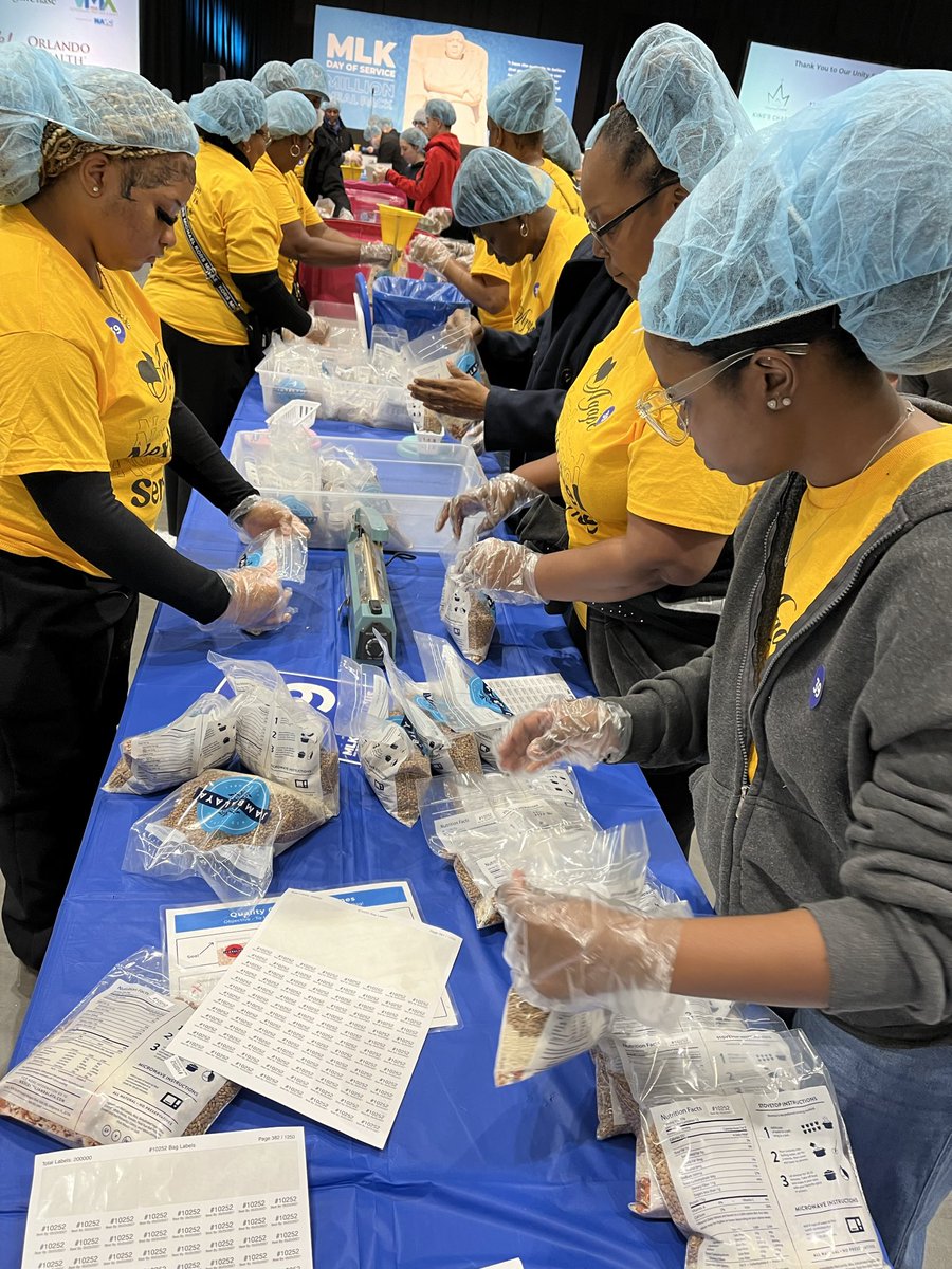 5,000+ volunteers gather at the Orange County Convention Center to pack one million meals for families in need, on this MLK day. #FOX35