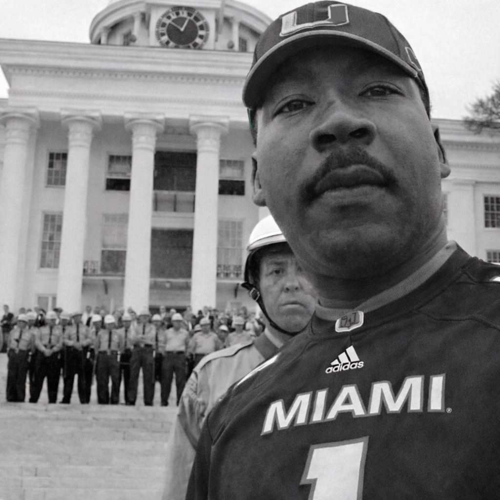 DirectedByJunior tweet media