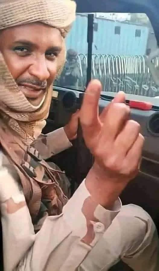اخر فيديو حقيقي للمجغوم في 5 تو !!
من ديل وعييييك 🤣🤣 !!
الباقي كلو AI !!
#بن_زايد_يسلح_الجنجويد 
#mbzarmsrsf 
#الأمارات_تقتل_السودانيين 
#uae_kills_sudanes