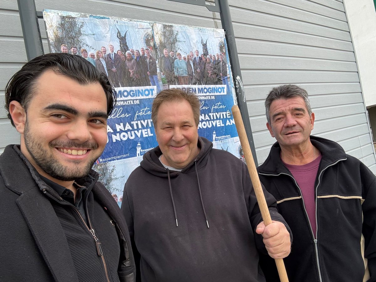 adrienmoginot's tweet photo. 🔵 Un grand merci à notre équipe de colleurs qui prennent le temps de coller, remplacer et entretenir les affiches électorales.
Votre engagement, votre énergie et votre disponibilité sont essentiels au bon déroulement de la campagne. 🇫🇷
#municipales2026 #LesSablesdOlonne https://t.co/CAXgfOsehO