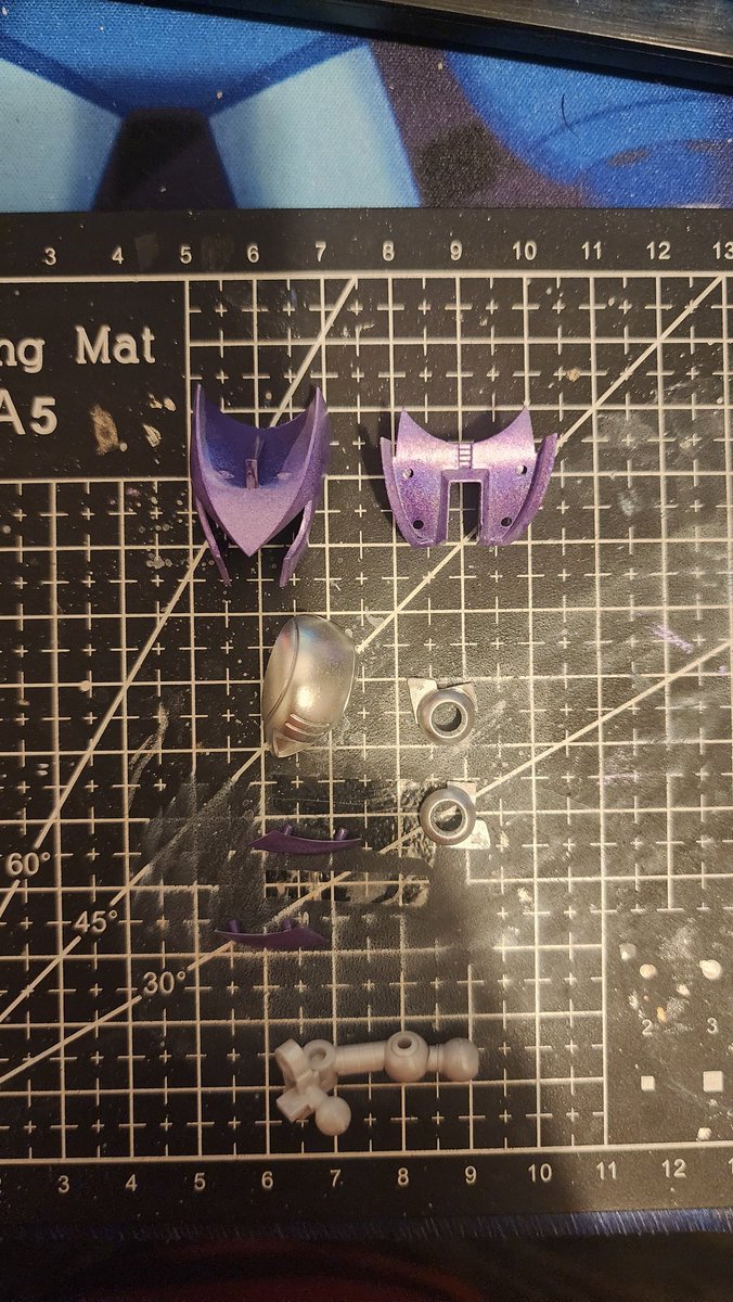 Eclypcit's tweet photo. Head ready, I had to give it several coats of paint because the first one was showing.
#MegamanX #RockmanX #ロックマンX #ZeroNightmare #Zero #Kotobukiya https://t.co/CcLqOimM7M