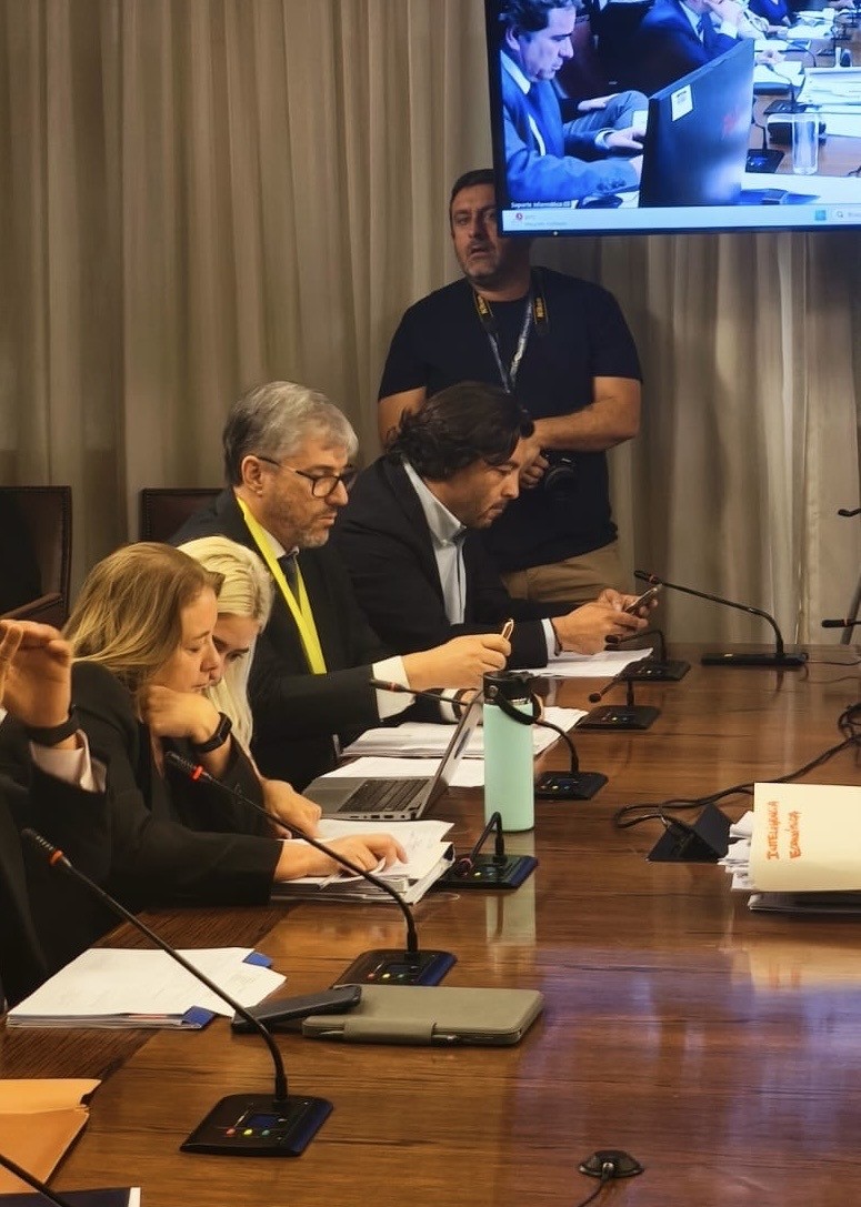 Unidad de Análisis Financiero de Chile tweet media