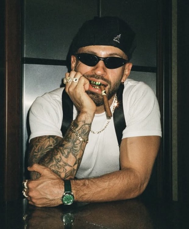 Feid Site tweet media