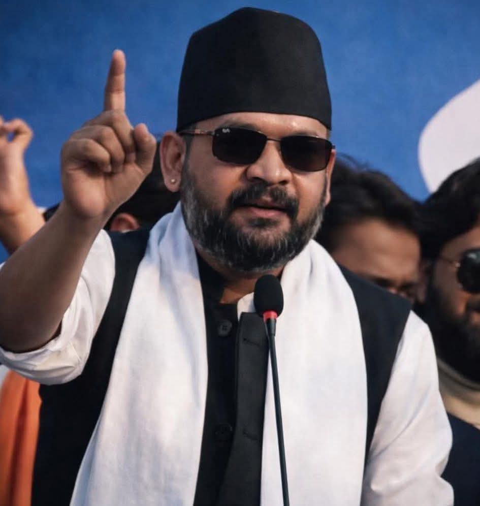 कुरो चाँही जायज छ
मधेसको छोरा प्रधानमन्त्री बन्छ भनेर होइन , राम्रो मान्छे आउदै छ भनेर मत दिनुहोला : बालेन शाह ❤️🙏