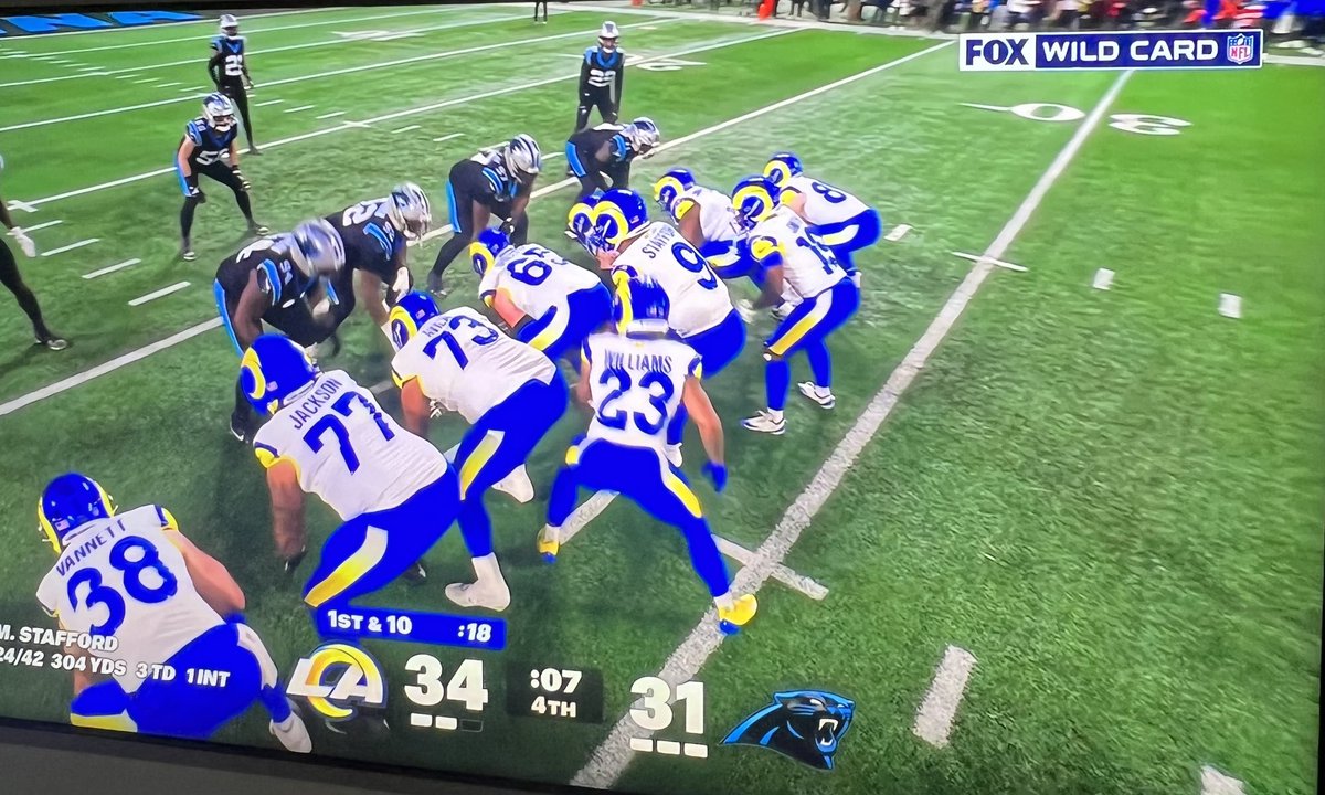 thevictorykneel's tweet photo. Teams with the most Victory Kneels in the regular are now 8-2 in the NFL Playoffs 

#NFL #NFLPlayoffs2026 #NEPats #broncoscountry #ramshouse #GoHawks #victorykneel https://t.co/lguI4boe1s