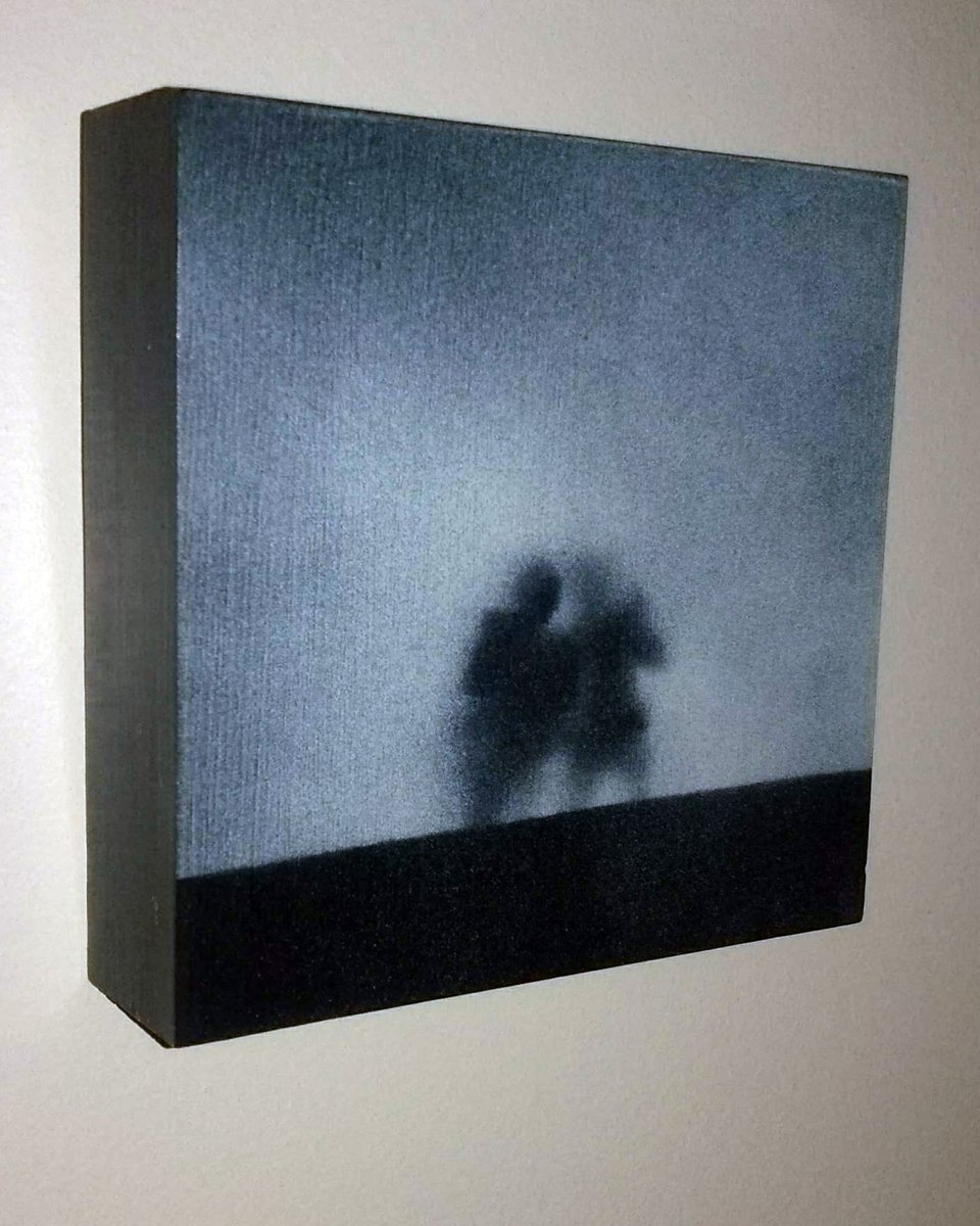 Koss51209969's tweet photo. 2 small art pieces for $ if you are interested. Having surgery and will be laid up for awhile--trying to generate some $ to tide me over... 1 cradled piece and 1 paper with glass + handmade frame (maple ebonized). I used to build frames for galleries. DM #artwork, #worksonpaper https://t.co/7e0ynDUY1p