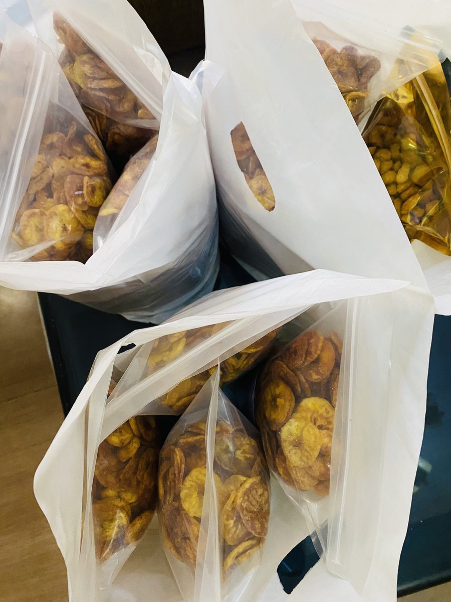 Today;

I sent out 10 jumbo packs of plantain chips✅

2 packs of chin chin✅

Abuja!!