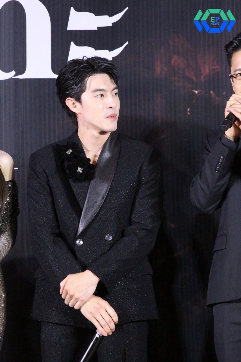 "ฮิเดกิ นากายาม่า" ในงานกาล่าพรีเมียร์ภาพยนตร์สุดระทึกขวัญ "โอมุคาเดะ OMUKADE" เปิดตำนานปลุกชีพปีศาจตะขาบยักษ์

#hidekinagayama  
#OmukadeGalapremiere 
#Omukade #โอมุคาเดะ