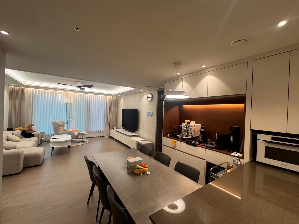 코코월드🩸 tweet media