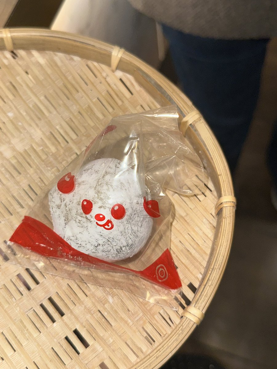 moolmelons's tweet image. 며칠전.. 대만에서 멍룡이 자만추한 이야기..