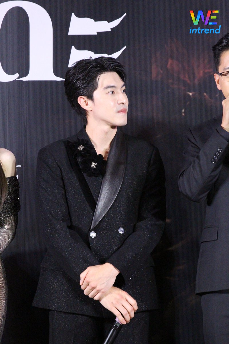 "ฮิเดกิ นากายาม่า" ในงานกาล่าพรีเมียร์ภาพยนตร์สุดระทึกขวัญ "โอมุคาเดะ OMUKADE" เปิดตำนานปลุกชีพปีศาจตะขาบยักษ์

#hidekinagayama  
#OmukadeGalapremiere 
#Omukade #โอมุคาเดะ