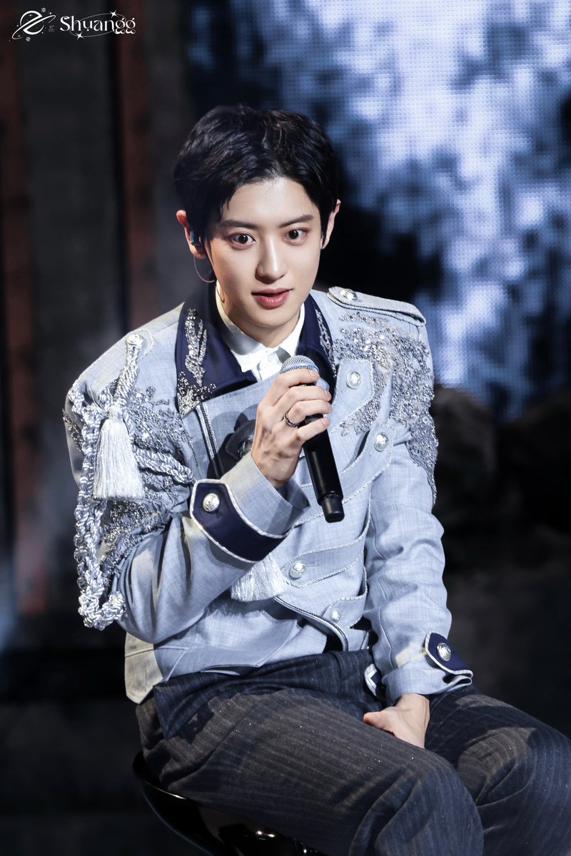 260119｜exo showcase
#CHANYEOL #찬열 
#박찬열 #chanyeol
#EXO #엑소 #weareoneEXO
#REVERXE #EXO_Crown
<a href="/weareoneEXO/">EXO</a>