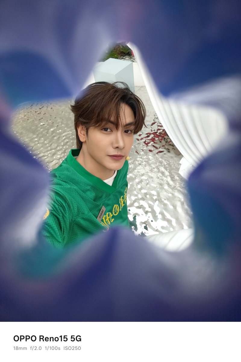 OPPOThailand's tweet image. อยากเห็นดาวเหนือให้มองฟ้า
อยากเห็นอนาคตข้างหน้าก็มองมาตรงนี้สิ่ 😙🥰

OPPO RENO15 UNBOX JOONGDUNK
#Reno15SeriesTHxJoongDunk
#เพื่อนซี้เทรนดี้ทุกช็อต
#กล้องเซลฟี่มุมกว้างพิเศษ50MP