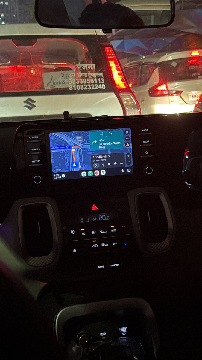 yanks666's tweet photo. @ThaneTraffic please help stuck at one place since 10 min https://t.co/YkYcvOKCnP