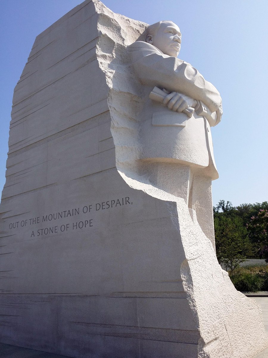 InfinityDirect's tweet image. Honoring the legacy. Carrying the dream forward.✨
 #MLKDay #ServiceOverSelf #DreamInAction