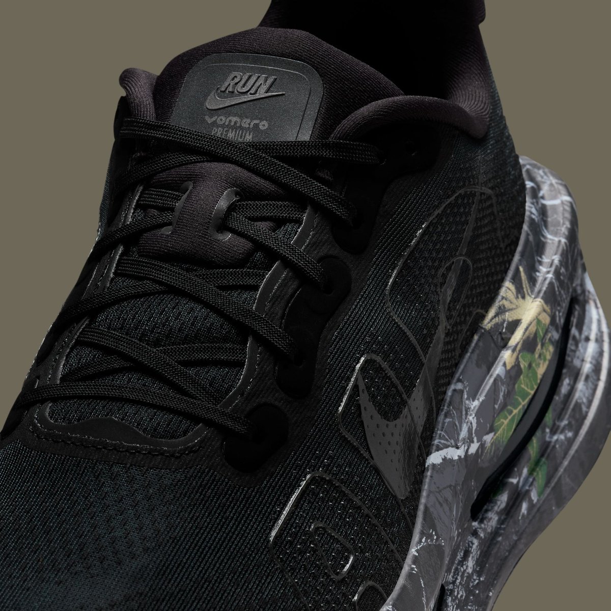 Nike Vomero Premium 