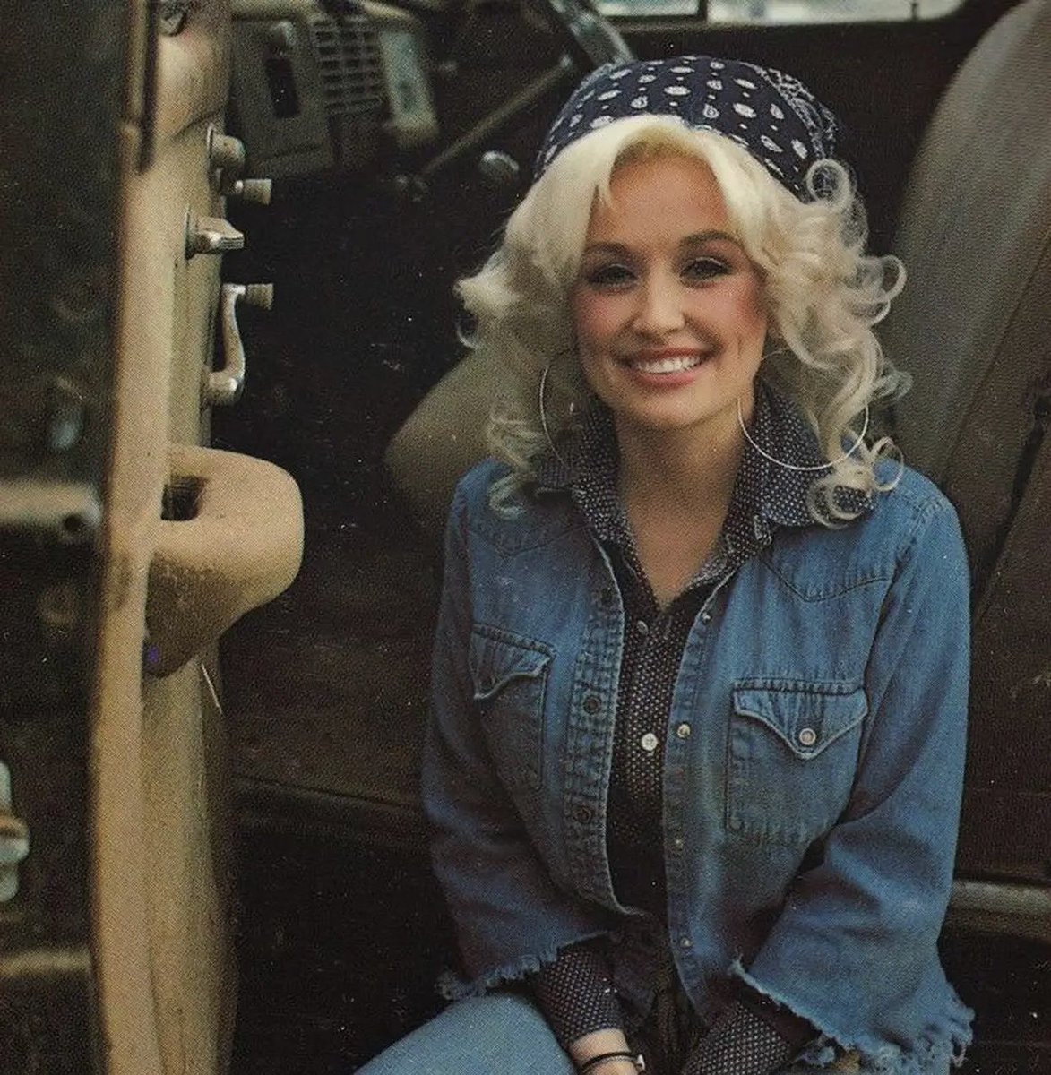 TheOXGod's tweet image. Happy 80th Birthday Dolly Parton 🥳