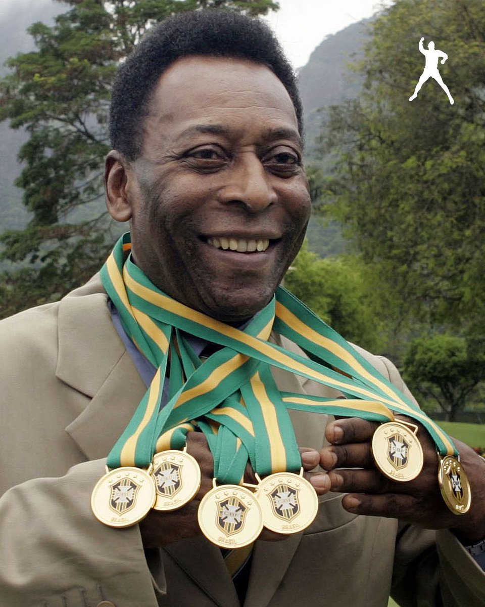 Pelé tweet media