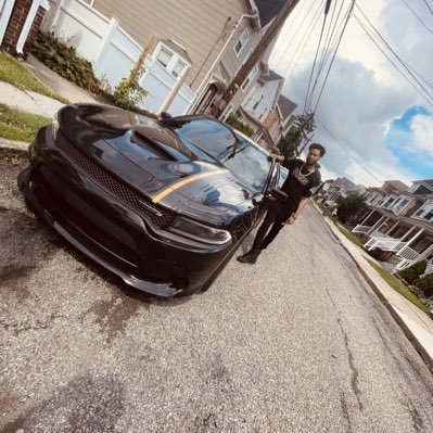 lew_kill22's tweet photo. #NewProfilePic https://t.co/Yq1RvByQCI