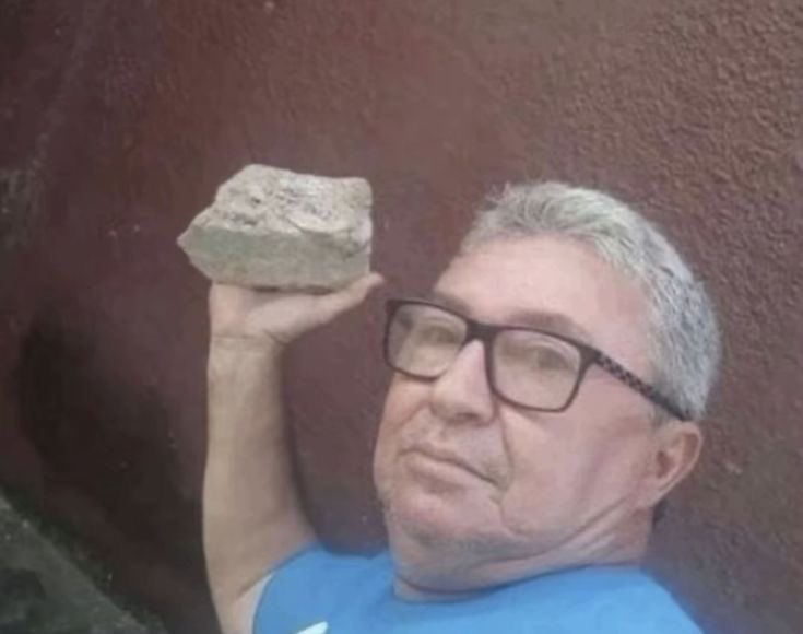 miyarah_'s tweet image. yo cuando me despierto de mal humor y me preguntan la más mínima cosa