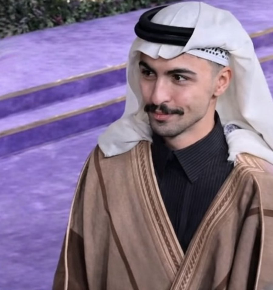 elnafeo's Smiles tweet media