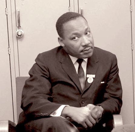 ZachWLambert's tweet image. All these politicians tweeting MLK Jr. quotes after they voted to ban his books from public school classrooms is a masterclass in hypocrisy.