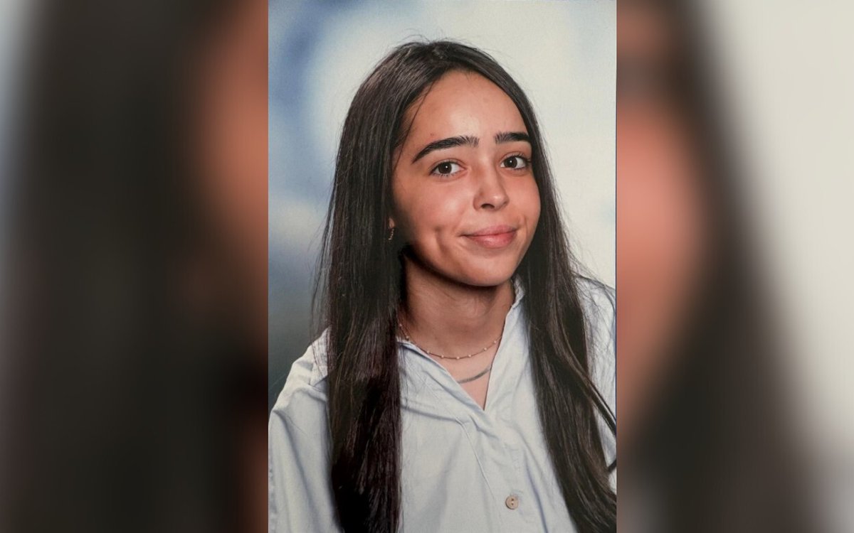 le_Parisien's tweet image. « Je t’aime et t’es la meilleure maman du monde » : les derniers messages de Camélia avant son suicide à la sortie du lycée
➡️ l.leparisien.fr/23eH