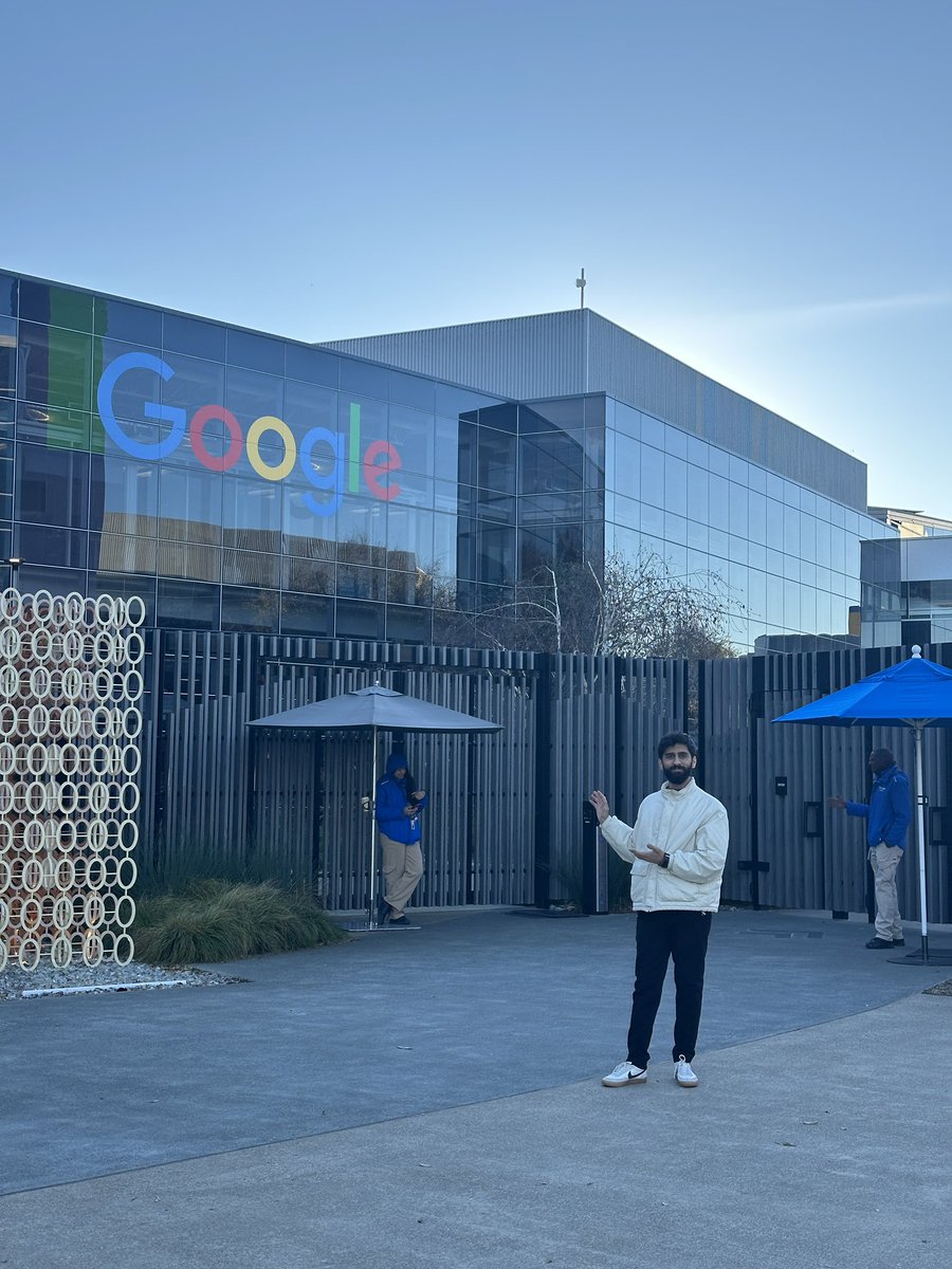 DarvanShvan's tweet photo. In the heart of Silicon Valley, surrounded by history, innovation, and the future being built every day.

#USA #California #SiliconValley #SanJose #PaloAlto #MountainView #Sunnyvale #SantaClara #Cupertino #MenloPark #RedwoodCity #Fremont https://t.co/XKs0LzGgv1