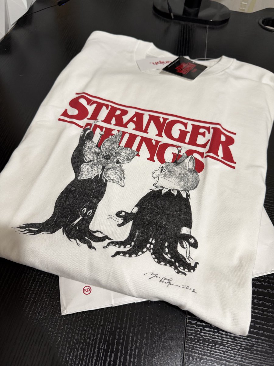 グラニフで注文していた「デモゴルゴンギュスターヴ drawn by