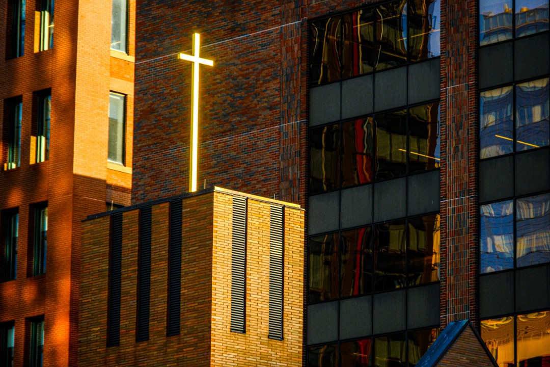 LeeVaris's tweet image. bobbiandleesphotoadventures with #mandalamonday – photo-mandala created from a single "seed" image... 2nd image is the "seed"

#artphotography
#fineartphotography
#contemporaryphotography
#symmetry
#abstract
#expressionist
#graphic