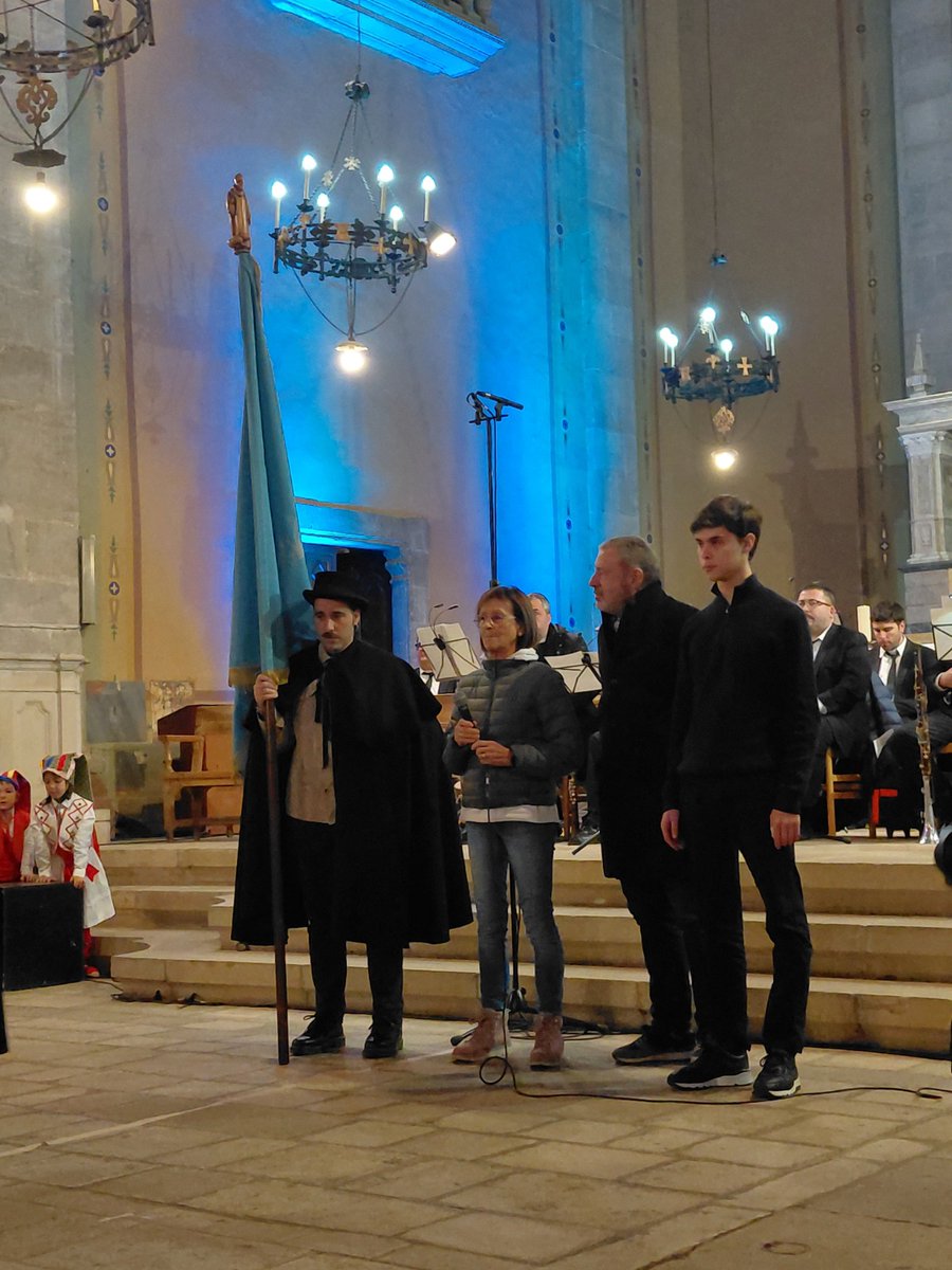 Ajuntament de Moià tweet media