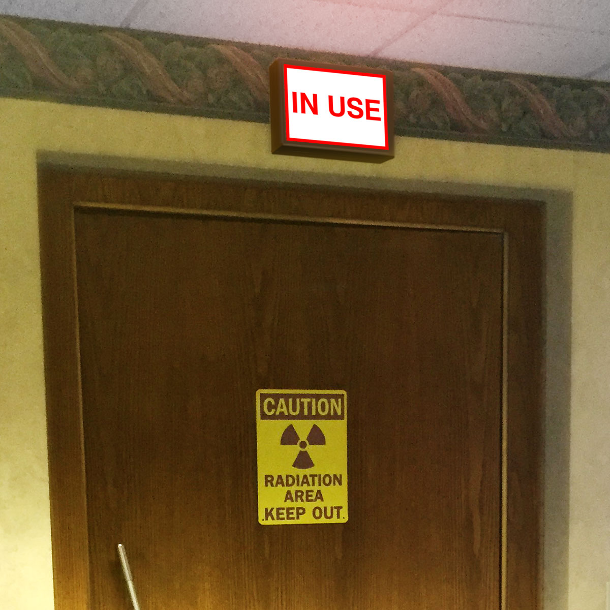 Cold &amp; flu season is here! Help keep staff &amp; patients safe.

In-Use #WarningSigns in #hospitals &amp; #medical facilities signal when equipment is active and patient rooms are empty.

See our full IN-USE #LEDsigns here: bit.ly/47zt4Hu