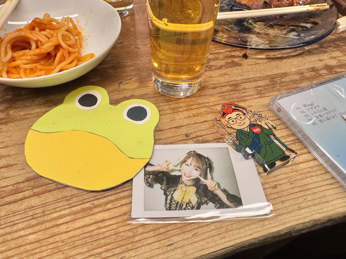 DIAVEL #皇妃あいる さんのチェキは 派手色髪好きの ○坂さんの来阪に