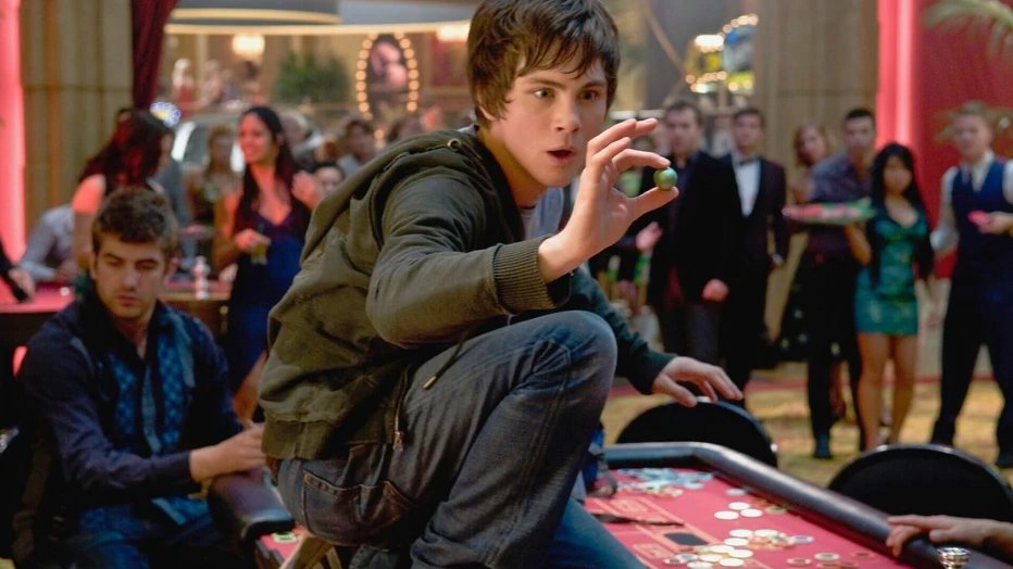 happy birthday logan lerman ✨