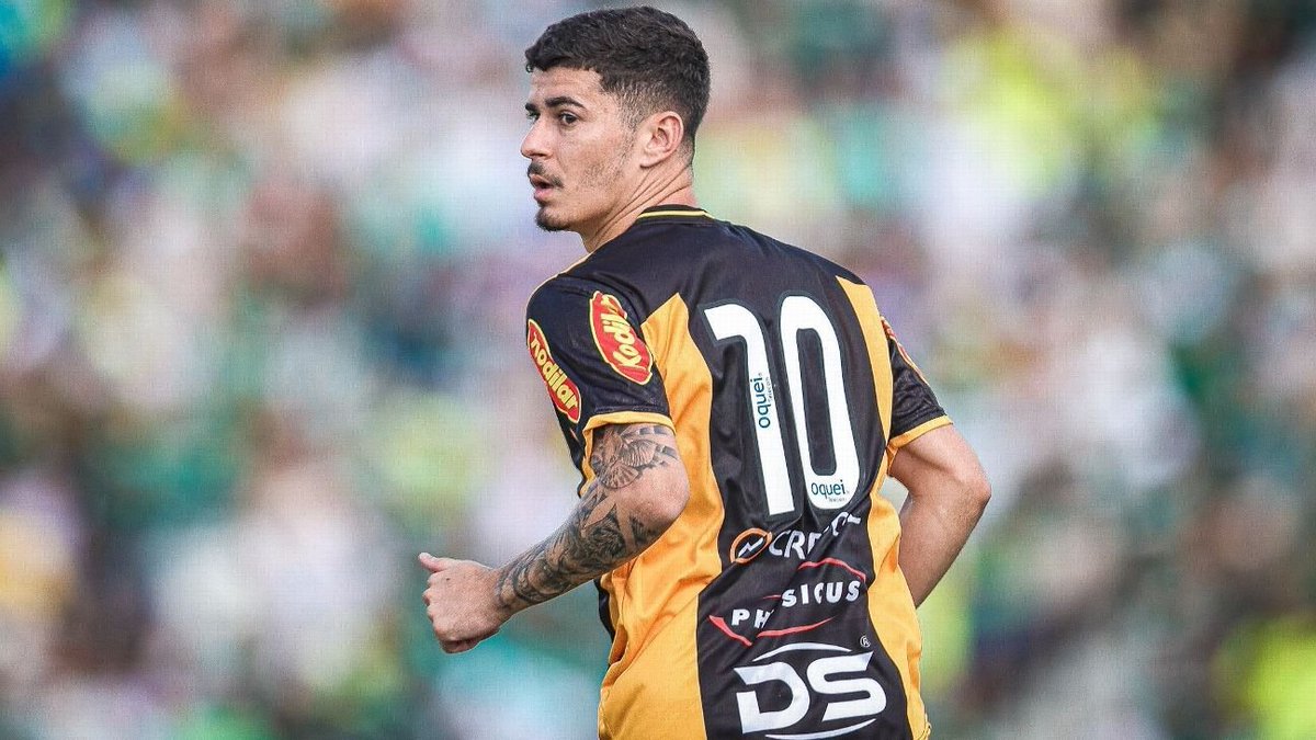 Caso o Novorizontino queira escalar o meia Rômulo amanhã contra o Palmeiras, pelo Paulistão, terá que pagar um valor ao Alviverde. Atleta está emprestado pelo time palestrino ao clube do interior até dezembro de 2026.