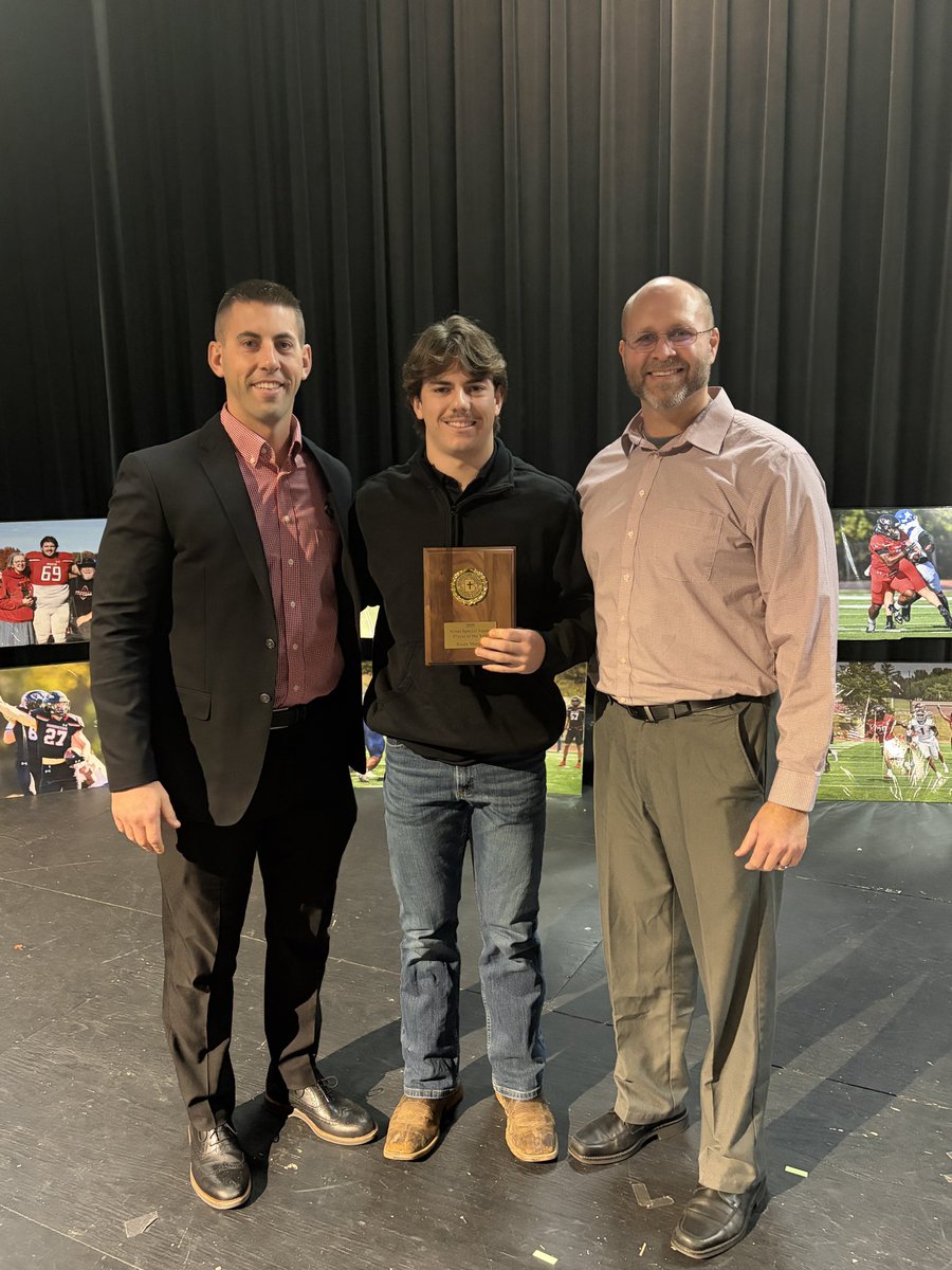 RavenFootballBC's tweet photo. 🏅2025 Team Awards!🏅

Scout Team Defense MVP
Talan Browne 

Scout Team Offense MVP
Jake Winkelbauer

Scout Special Teams MVP
Brody Morgan 

#UnleashGreatness https://t.co/zmQkYWIU7o