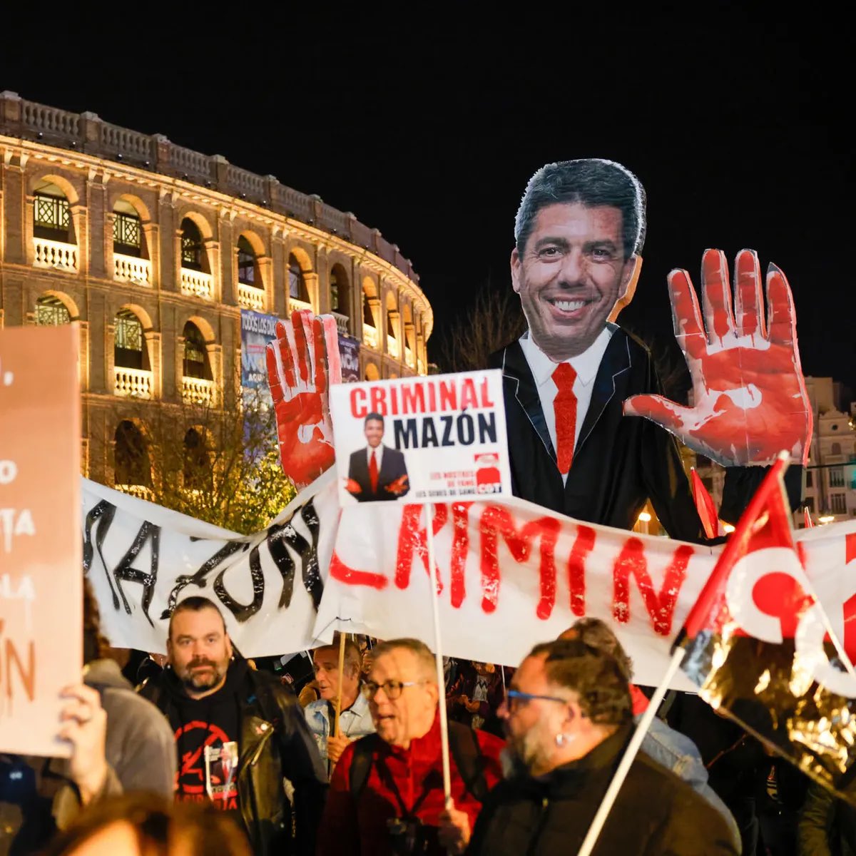 Os presento a los que nos reprochan “politizar” el accidente de Adamuz y nos dan lecciones de cómo actuar ante las tragedias: