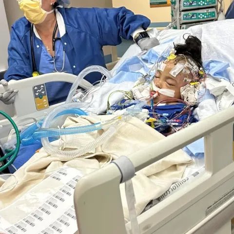 SecDuffy's tweet image. This beautiful girl, Dalilah Coleman, is left with life-altering injuries after a criminal illegal immigrant caused a wreck while operating a truck he should NEVER have had a license to drive. 

California’s weak leadership is failing Americans like Dalilah every day.

My prayers…