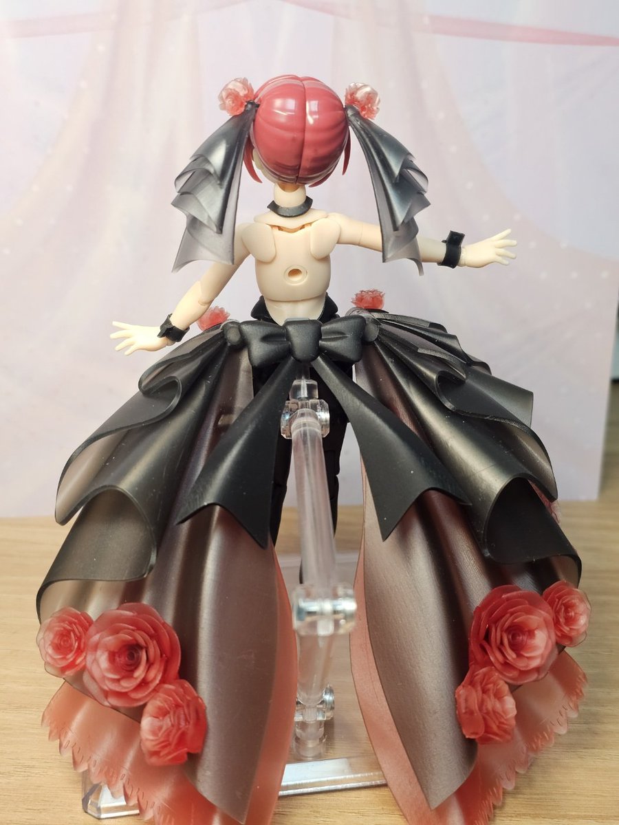 일하기싫어으어엌 tweet media