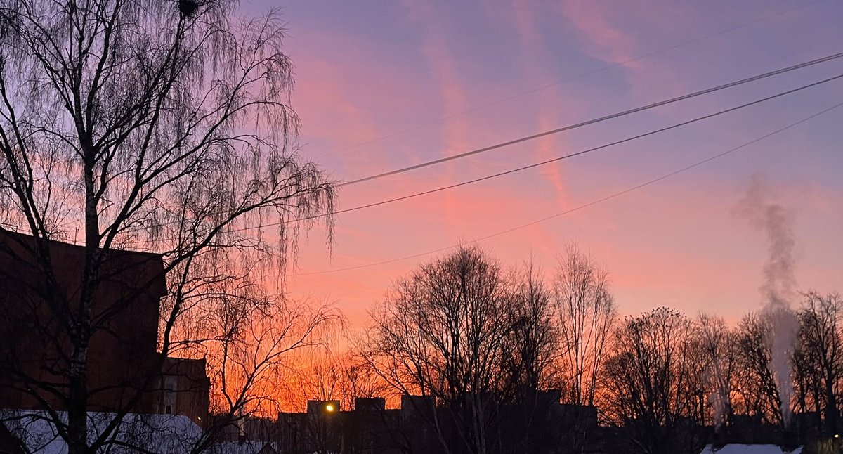 Es jau neko, tik iemetiet acis aiz saviem logiem.😊