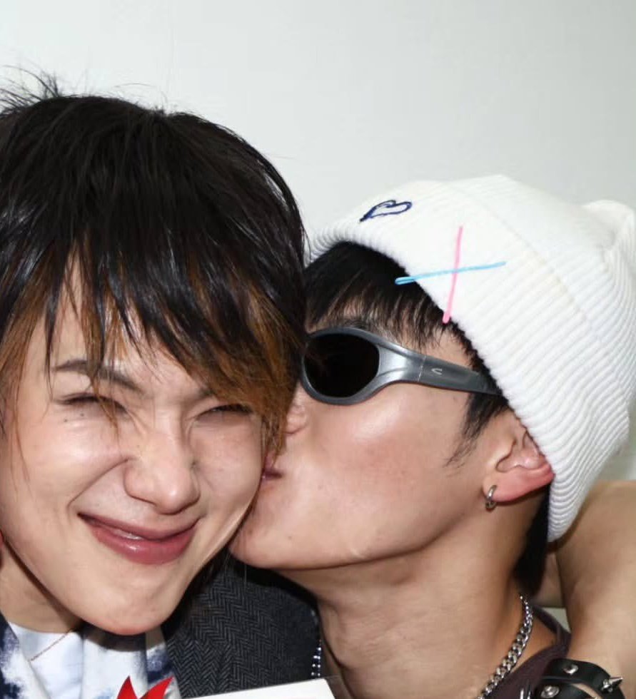PakowlSwan's tweet photo. 👨‍❤️‍💋‍👨

ৎ୭˚˖٠ #ต้าห์อู๋ออฟโรด #DaouOffroad ৎ୭˚˖٠

2025                                                     2026 https://t.co/vePV5NT9Gg